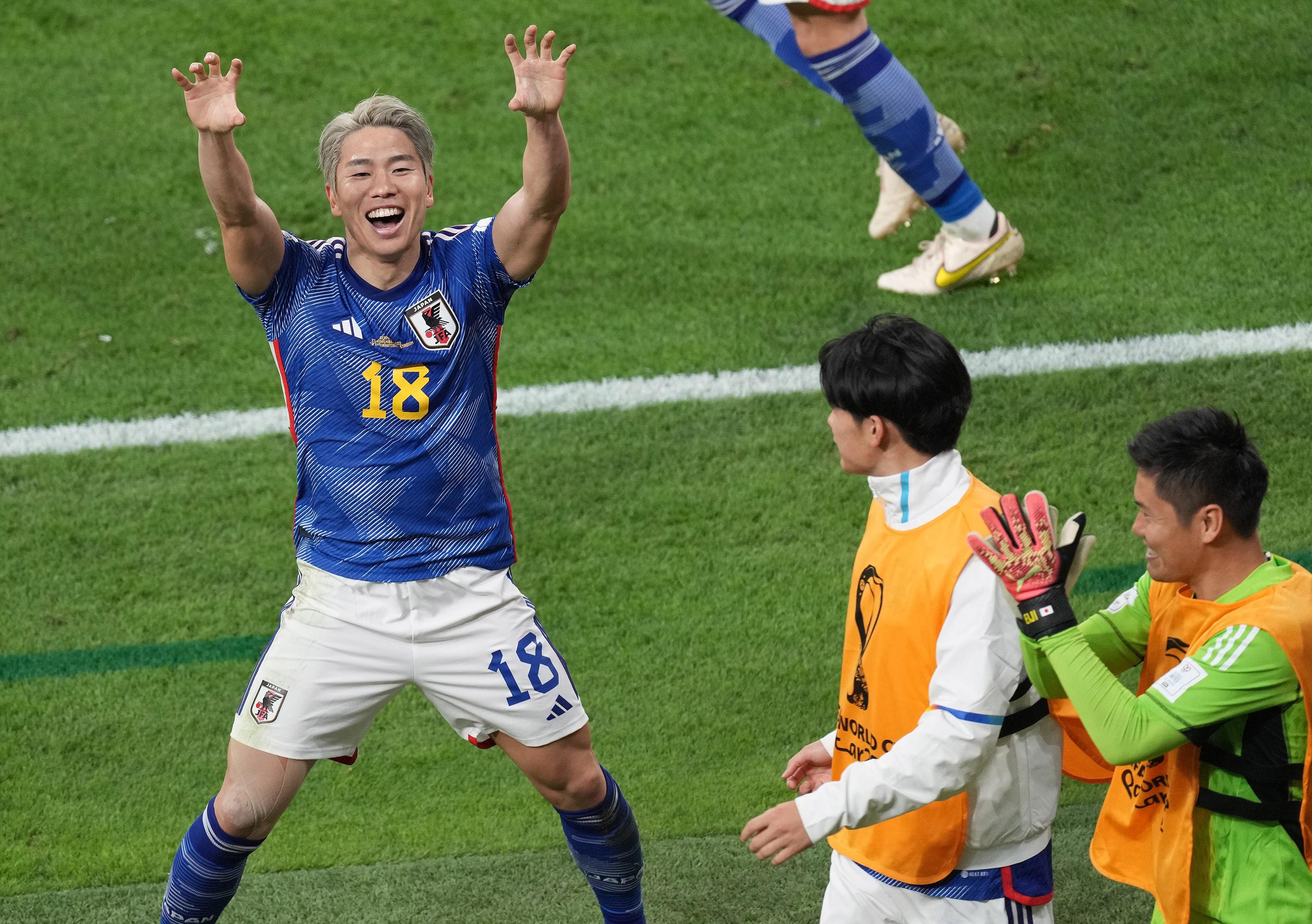 世界杯小组赛日本爆冷击败德国，中日同一起跑线发展职业联赛，比较国足现状，日本做对了什么？